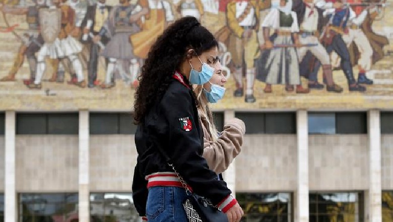 Rëndohet situata e pandemisë së COVID-19 në Shqipëri, shpresa tek vaksinat