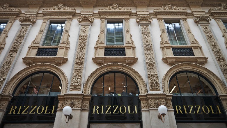 Libraria Rizzoli ne Galerine Vittorio Emanuele ne Milano