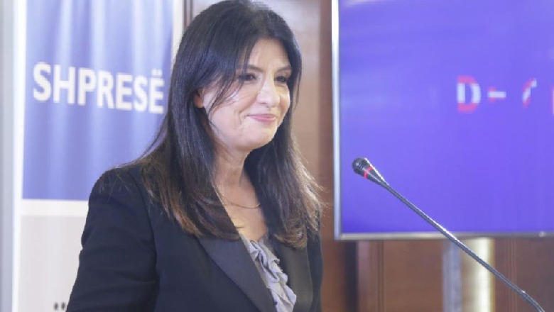 Zgjedhjet e 25 prillit, partia e Jozefina Topallit dorëzon e para listat e kandidatëve për deputetë në KQZ