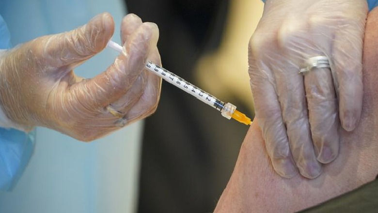 Vaksinat antiCOVID: AstraZeneca ul sërish sasinë e dozave për BE-në