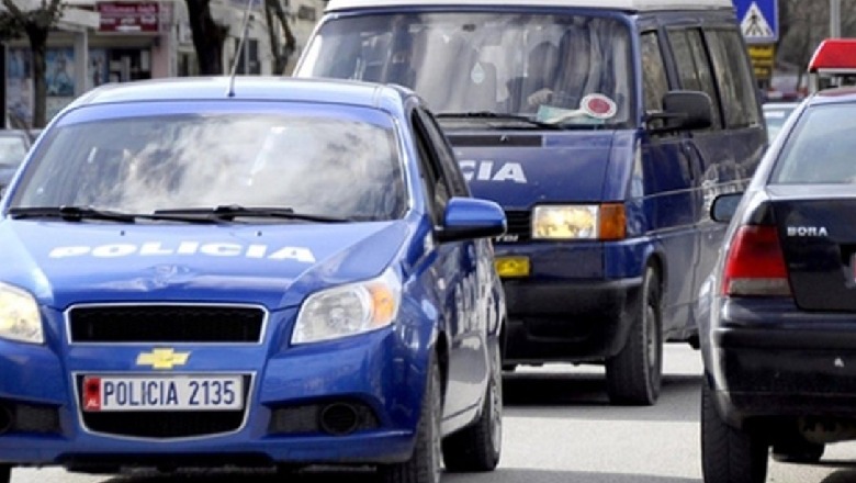 Shoferja përplas me makinë një grua në Tiranë, përfundon në spital