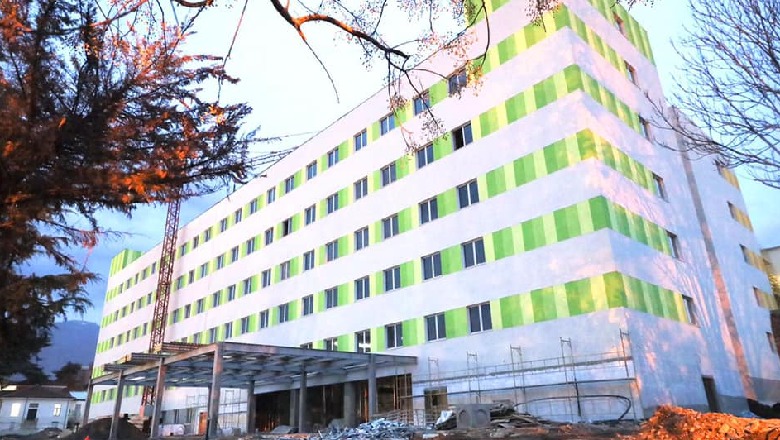 Punimet drejt përfundimit, Rama publikon fotot nga spitali i  ri i Sëmundjeve të Brendshme në QSUT