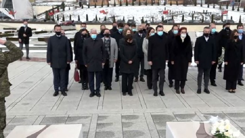 Kurti nga Prekazi kujton bombardimet e NATO-s: Drejtësia për krimet e Serbisë në Kosovë nuk është vënë ende