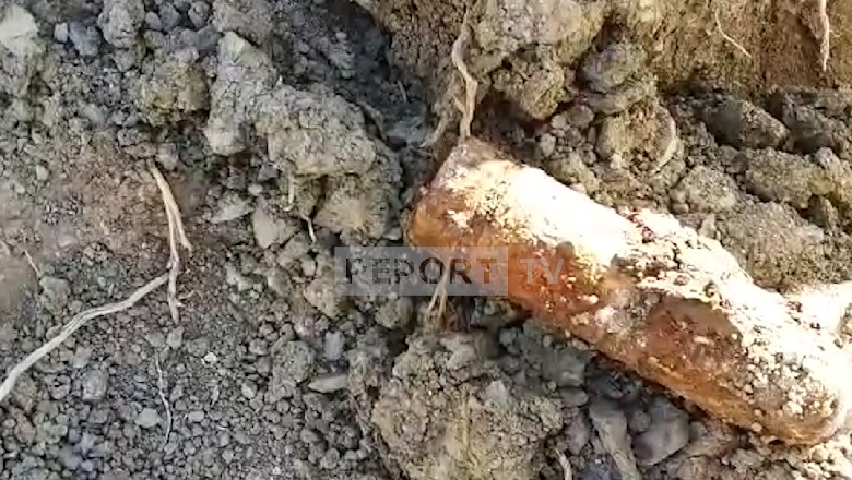 Gjendet predha luftarake gjatë gërmimeve, ndërpriten punimet në kuadër të rindërtimit në Lezhë (VIDEO)