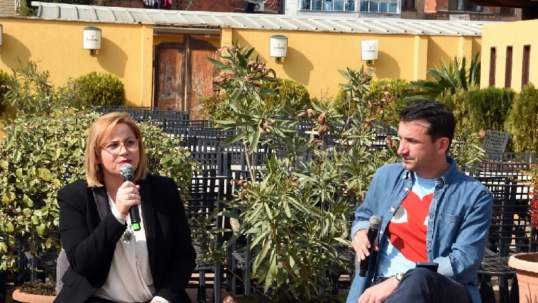 Veliaj prezanton kandidaten e Njësisë 3 në kryeqytet Klotilda Ferhati: Nuk do ketë historia vend për Sali Berishën, mbjell helm edhe për vaksinat 