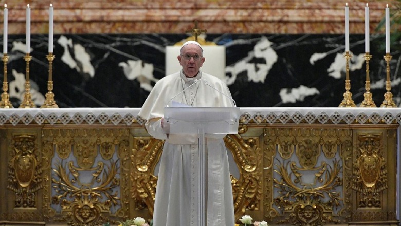Papa Françesku do jap dorëheqjen? Media italiane: Mund ta bëjë për arsye shëndetësore