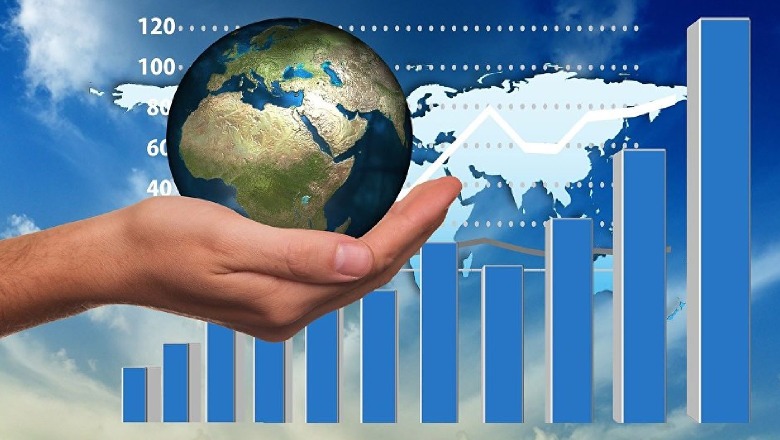 FMN: Ekonomia globale pritet të rritet 5.5% gjatë këtij viti 