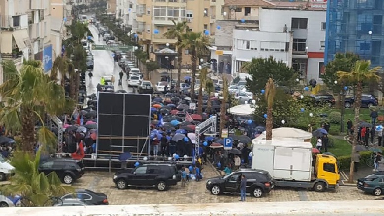 Takim elektoral pas incidentit të djeshëm, Basha braktiset edhe nga ‘bastioni’ i PD në Kavajë