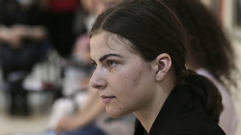 Kur një vajzë shqiptare ëndërron të bëhet prokurore, era e mbarë ka ardhur vërtetë në vend