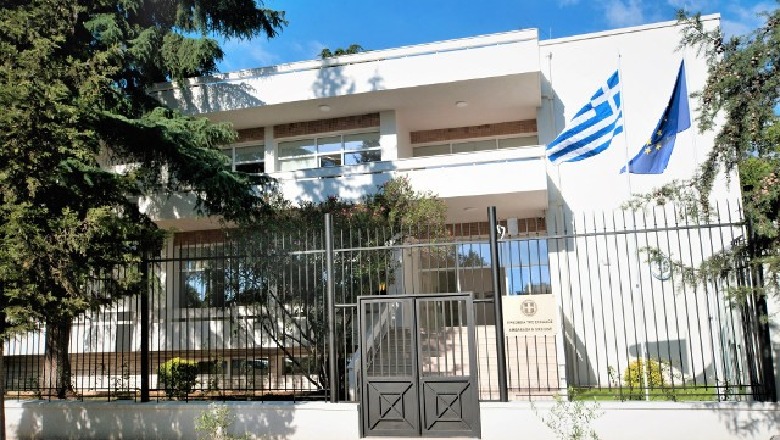 Greqia shtyn deri me datën 7 qershor masat kufizuese me Shqipërinë