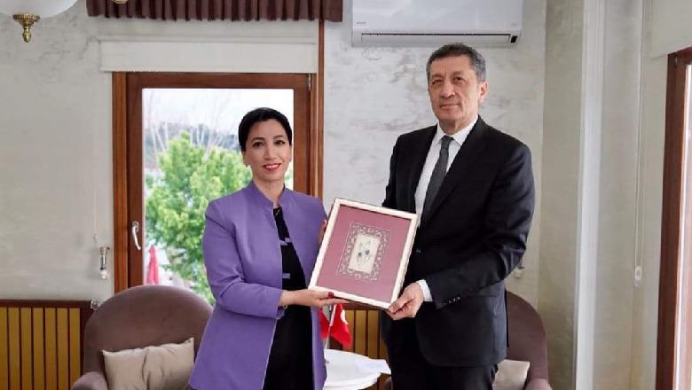 Ministrja Kushi takon homologun turk: Vullnet i përbashkët për të thelluar bashkëpunimin mes dy vendeve në fushën e arsimit