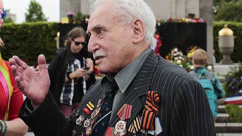 Vdes në moshën 98 vjeçare, i fundit ushtar që çliroi kampin e vdekjes në Auschwic (VIDEO)