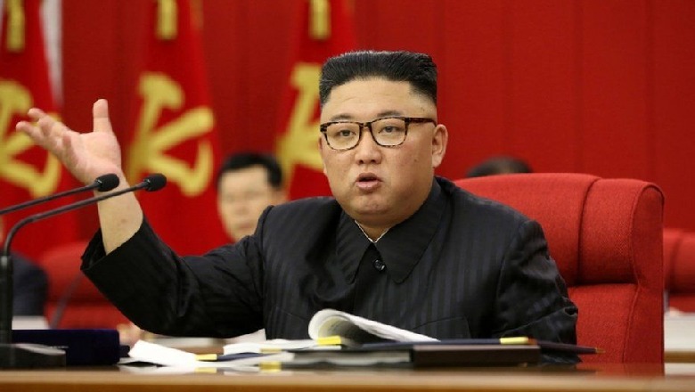  Kim Yong Un, pranon publikisht se vendi përballet me krizë të ushqimeve! Çmime të pabesueshme, 1 kg banane kushton 45 dollarë