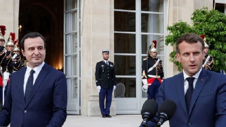 Dje vizitë zyrtare në Paris, Kurti tregon dhuratën e veçantë që mori nga presidenti francez Macron 