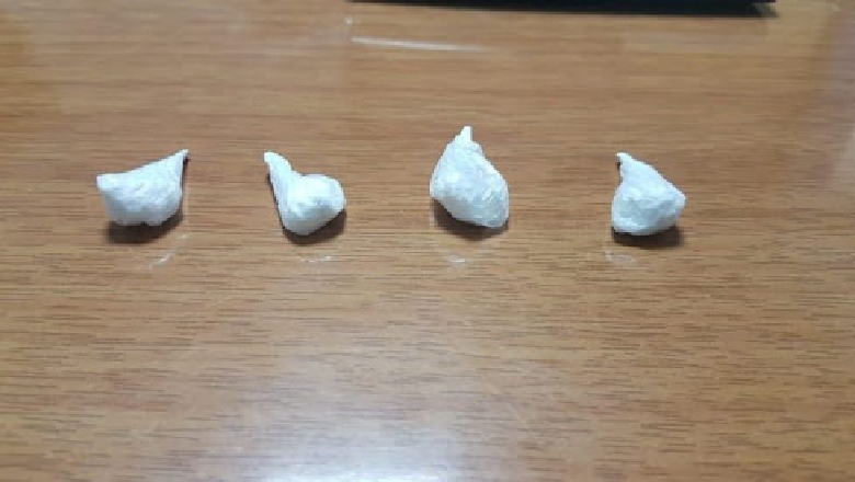 Iu gjetën 10 doza kokaine në shtëpi, arrestohet 46-vjeçari në Vlorë 