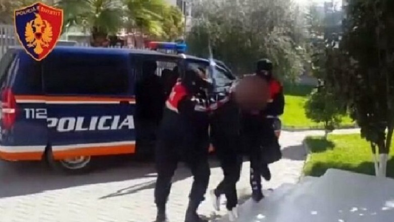 Kishte konflikte pronësie me të afërmin e tyre, arrestohen dy të rinj në Tiranë pasi tentuan të merrnin peng një person, njëri i dënuar më parë për vjedhje