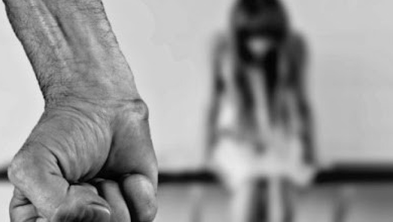 Marrëdhënie seksuale me të mitur dhe dhunë në familje, policia e Durrësit vë në pranga 2 persona të shpallur në kërkim 