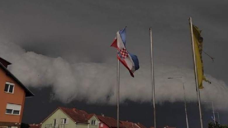 Stuhia e paralajmëruar nga “Severe Weather” mbërrin në Kroaci