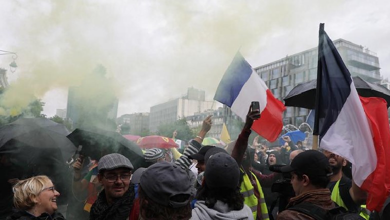 Për të katërtën javë radhazi, francezët protestojnë kundër COVID-19