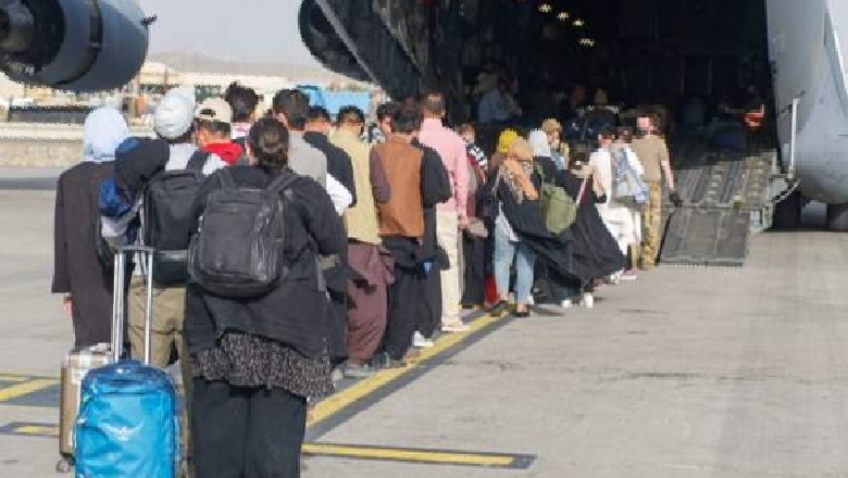 Kaos në aeroportin e Kabulit, ministri i jashtëm i Holandës: Asnjë vend nuk e di se në cilin aeroplan janë qytetarët e tij
