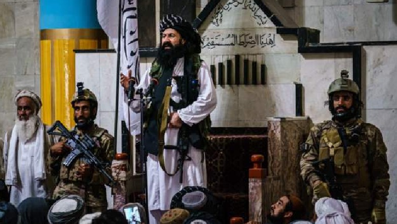SHBA, 5 milion dollarë për kapjen e talebanit! Ai del para popullit në Kabul, për të folur për qeverinë e re