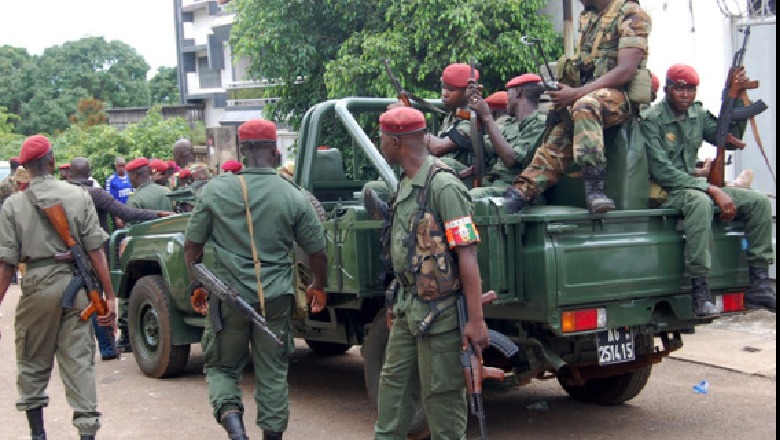 Përpjekja për grusht shteti në Guinea, ushtarët pretendojnë se kanë marrin pushtetin