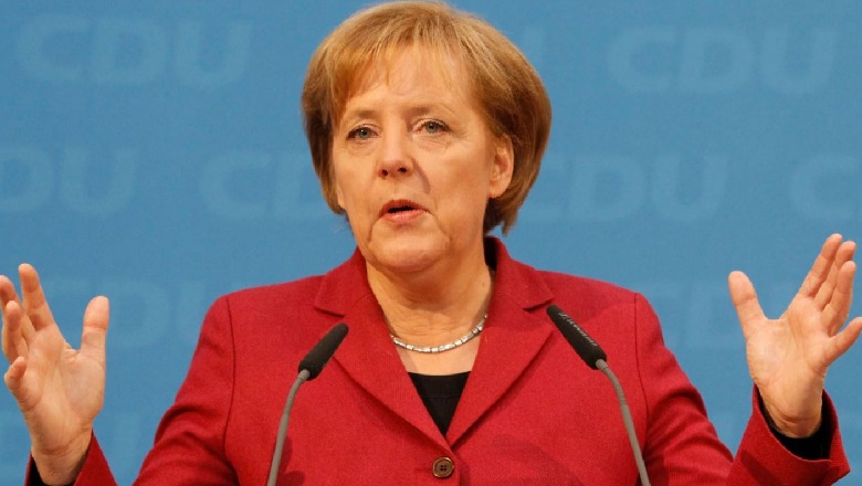 Merkel insiston që Ukraina të jetë vend transit për gazin rus
