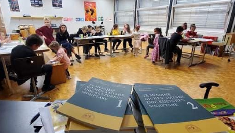 Përfundon procesi i shpërndarjes, mbi 12 mijë tekste mësimore gati për shkollat shqipe në Diasporë