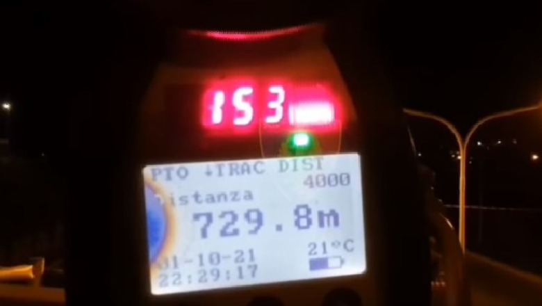 VIDEO/ Me shpejtësi skëterrë në Sauk-TEG, policia ndëshkon shoferët ‘e pabindur! 11 heqje patentash, 2 të arrestuar dhe 'lumë gjobash'