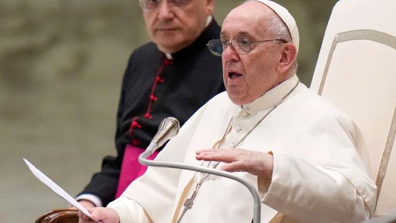  Franca raporton 216,000 të mitur të abuzuar në Kishë! Reagon Papa Francesku: Turp, lutem për viktimat