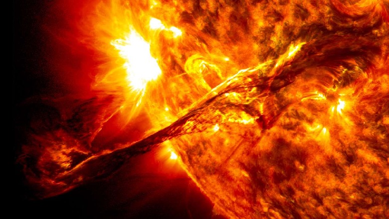 Stuhia diellore që pritet të godasë Tokën dhe të ndikojë në rrjetin e energjisë