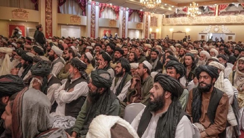 Ministri taleban lavdëron misionet e kamikazëve, u premton toka familjarëve të tyre