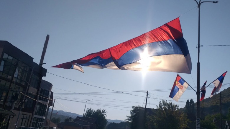 ‘Bota serbe’, një koncept që po e nervozon rajonin 