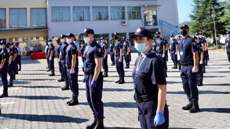 Të rinjtë akuza se u skualifikuan pa asnjë motiv, Policia e Fierit: Shkak mosha dhe dënimet