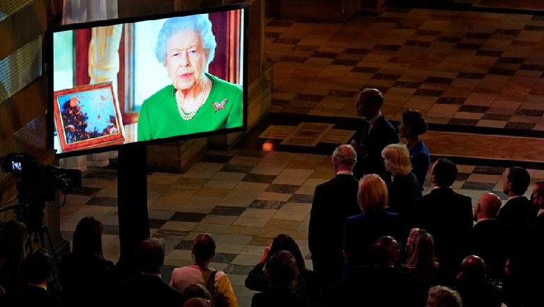 Mbretëresha Elisabeth gjatë adresimit në Samit