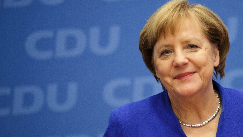 Merkel paralajmëron masa të rrepta për të pavaksinuarit, nuk përjashton mundësinë e testeve ditore