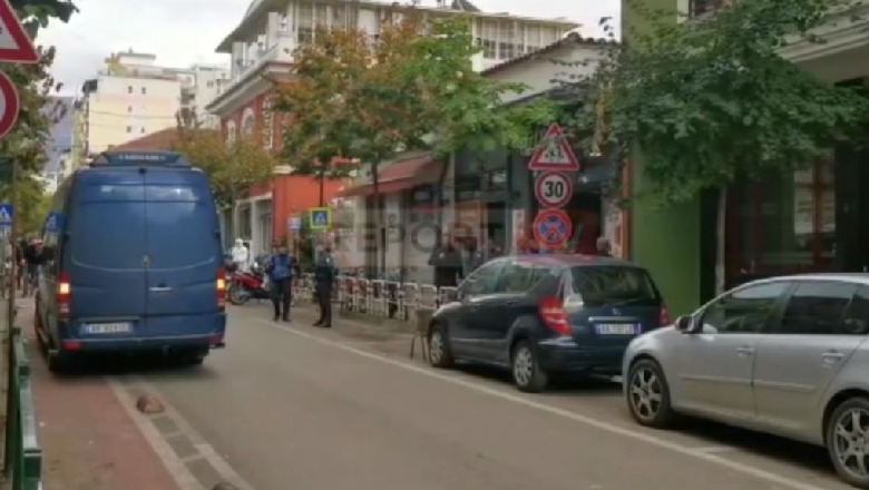 Plagosi dy shoferët e furgonave të nxënësve te shkolla ‘Fan Noli’ në Tiranë, identifikohet dhe shpallet në kërkim autori