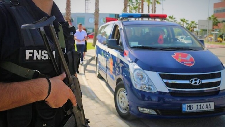 Plagosje me sende të forta dhe transport mallrash pa faturë tatimore, dy të arrestuar në Vlorë