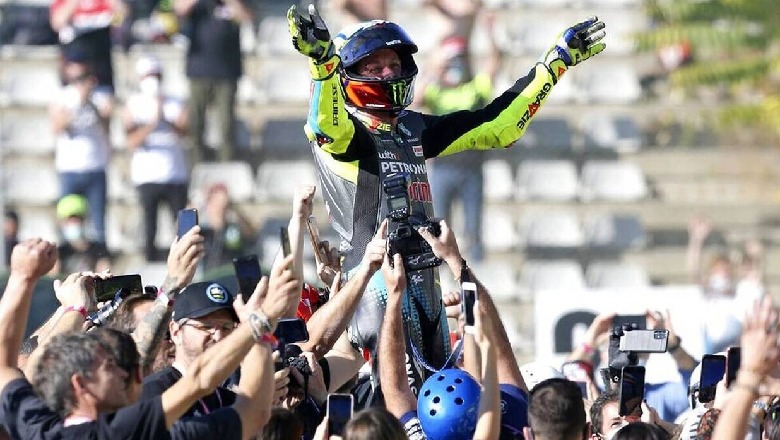 Pas 21 vitesh karrierë, Valentino Rossi i jep lamtumirën MotoGP