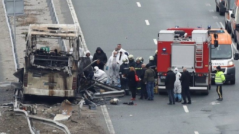 Aksidenti tragjik, media bullgare: 45 viktima për naftë më të lirë, në autobus u gjet karburant shtesë kontrabandë