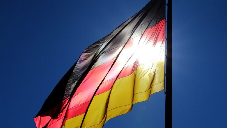 Vrasja e vitit 2019 në Berlin me urdhër të Moskës, Gjermania dëbon dy diplomatë rusë