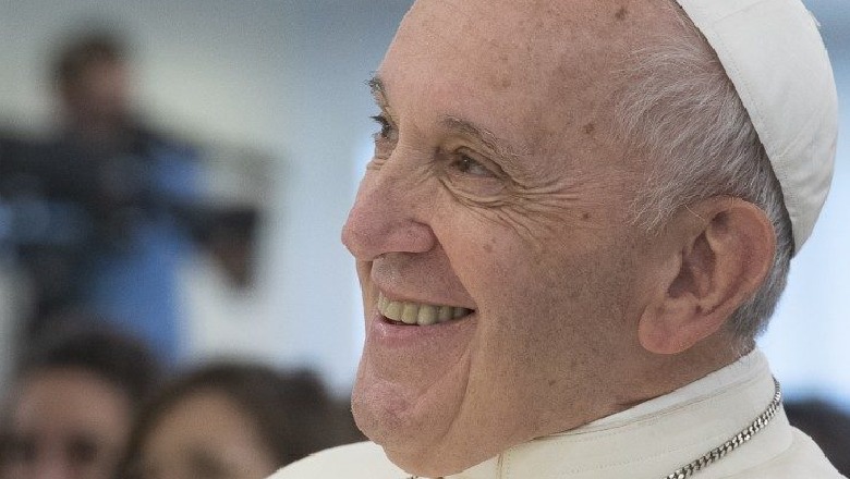 Papa Françesku bën sot 85-vjeç! Rama e uron me fjalët e tij: Jeta është një rrugëtim! Meta: Shembull i frymëzimit të shpresës për një botë në paqe e begati