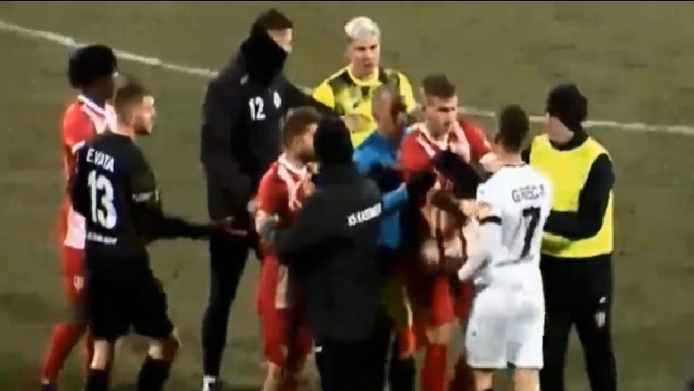 Goditi futbollistin e Skënderbeut, trajneri i Kastriotit dënohet me 12 ndeshje pezullim! Komisioni i Disiplinës nuk kursehet me dënimet (VIDEO)