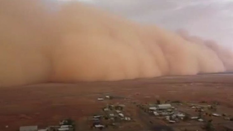 VIDEO/ Pamje 'apokaliptike', një stuhi e fuqishme rëre godet Australinë me erëra deri në 109 kilometra në orë