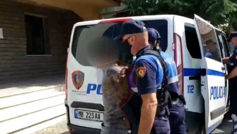 Dhunonte prej vitesh bashkëshorten dhe dy fëmijët, SHÇBA arreston polici në Tiranë
