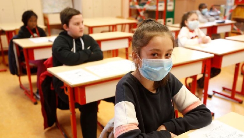 Hapen shkollat në Francë, pavarësisht rritjes së rasteve me COVID! Ministri i Shëndetësisë: Nuk mund të mbajmë peng jetën shoqërore të fëmijëve