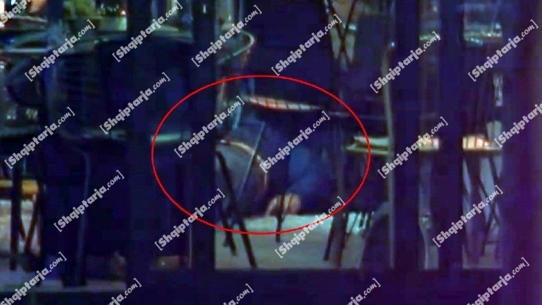 I shtrirë në tokë mes karrigeve të lokalit, del fotoja e viktimës së atentatit mafioz në 'Don Bosko'