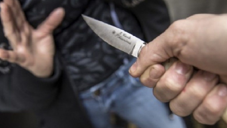 Qëlloi me thikë dy të rinj, arrestohet 36-vjeçari në Librazhd
