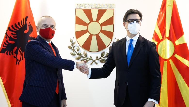 Presidenti Ilir Meta dhe homologu i tij maqedonas, Stevo Pendarovsi