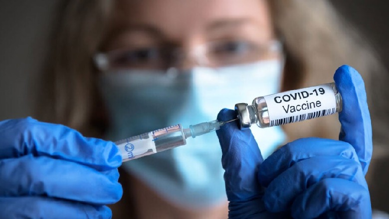 Pandemia e COVID-19, ish-kreu i EMA: Vaksina na mbron, por s’mund të vaksinohemi çdo ditë! Duhet të gjejmë një zgjidhje tjetër 